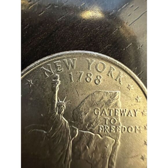 2001 New York Quarter P Mark - Picture 7 of 10